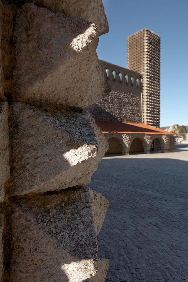 Iraipe Santuario De Arantzazu Hotel Onate Luaran gambar