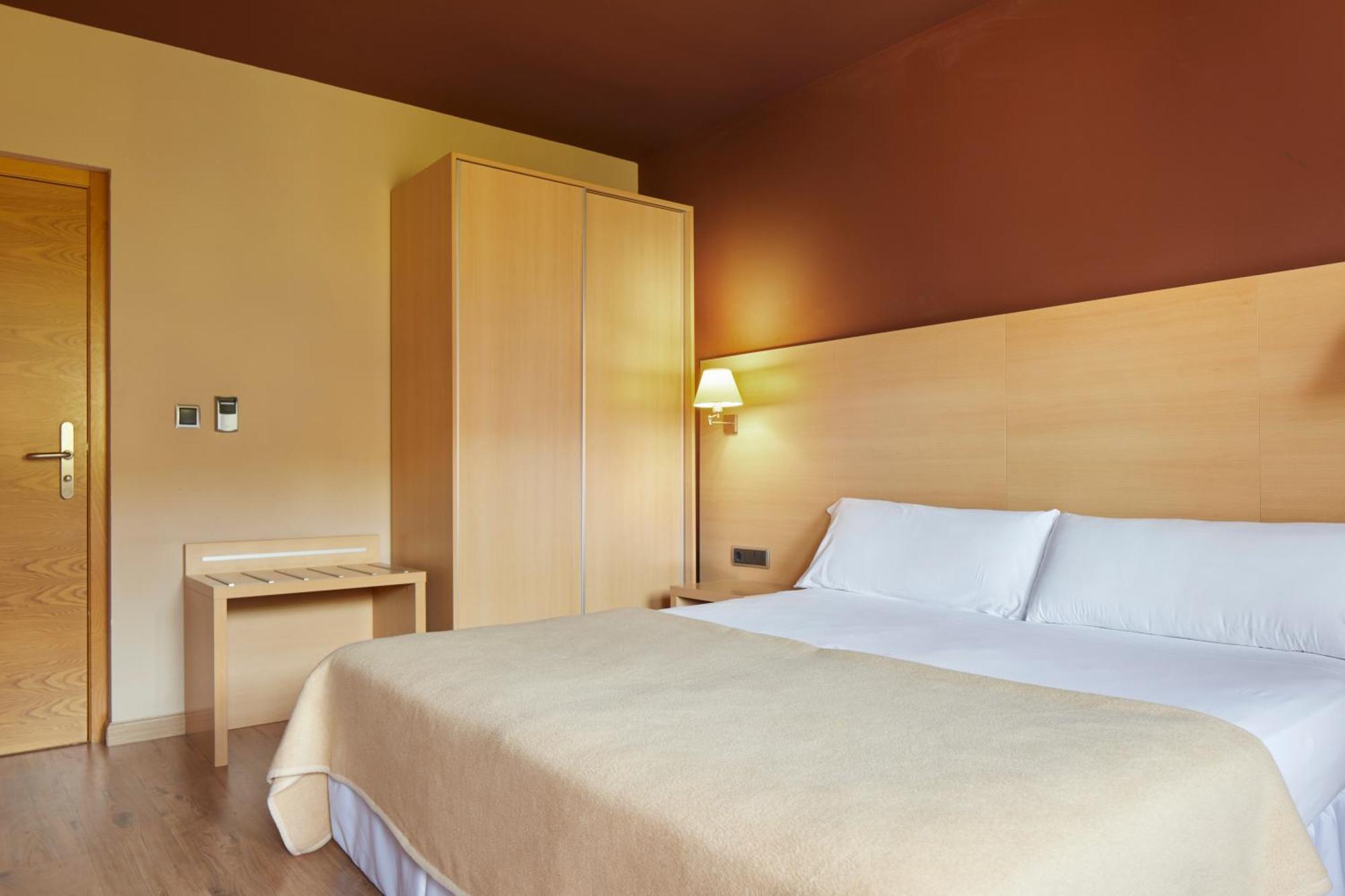 Iraipe Santuario De Arantzazu Hotel Onate Luaran gambar